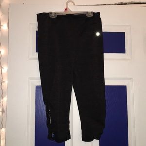 Grey Capri workout pants